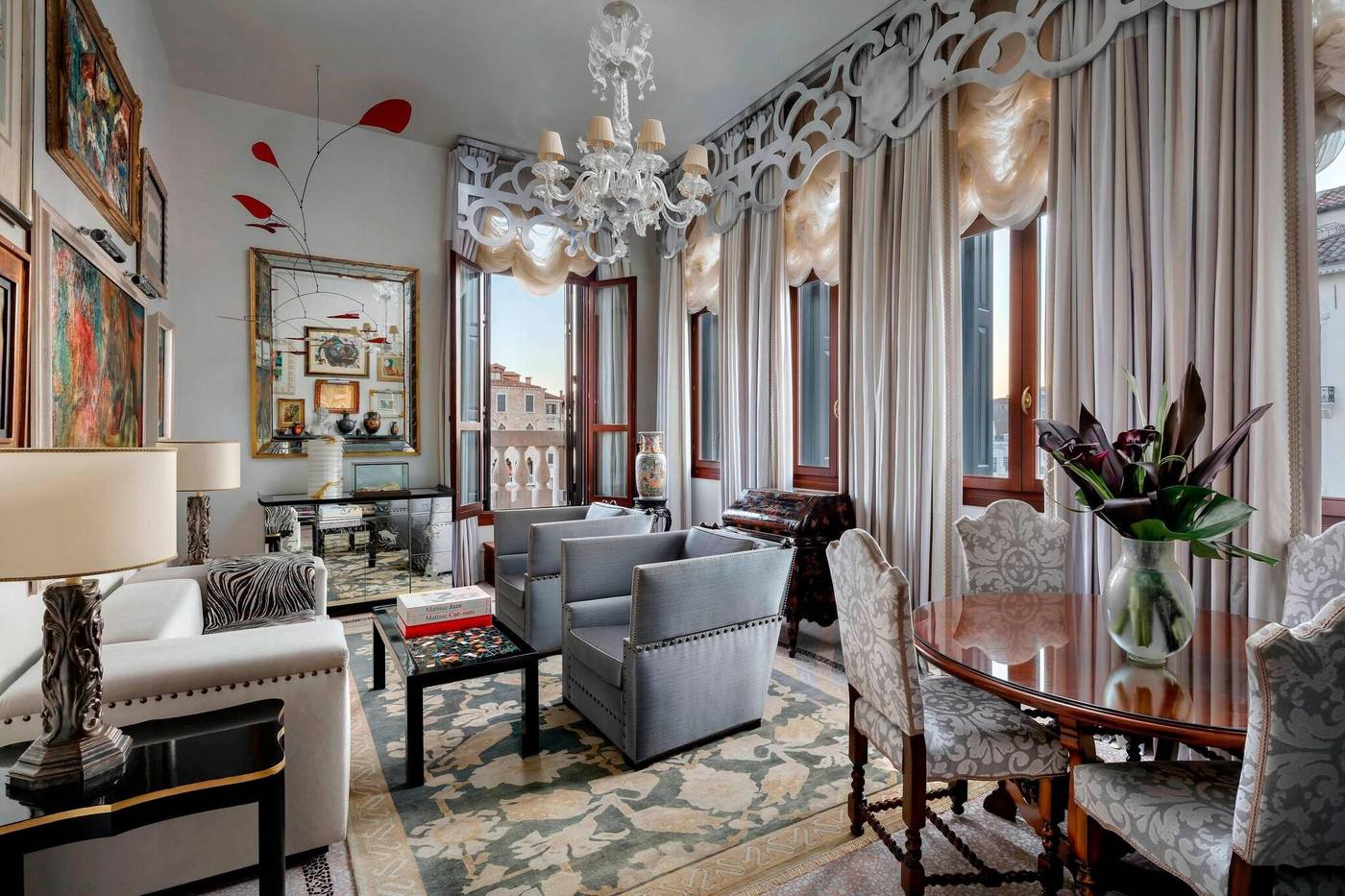 The-Gritti-Palace--a-Luxury-Collection-Hotel-Room-47