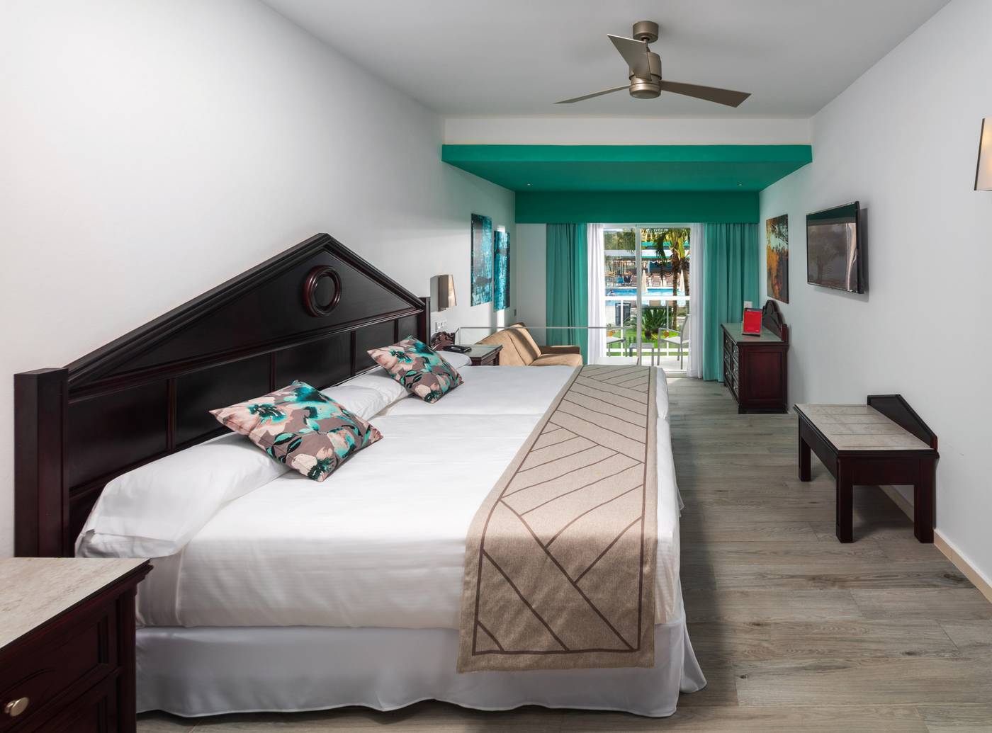 Riu-Ocho-Rios-All-Inclusive-Room-24