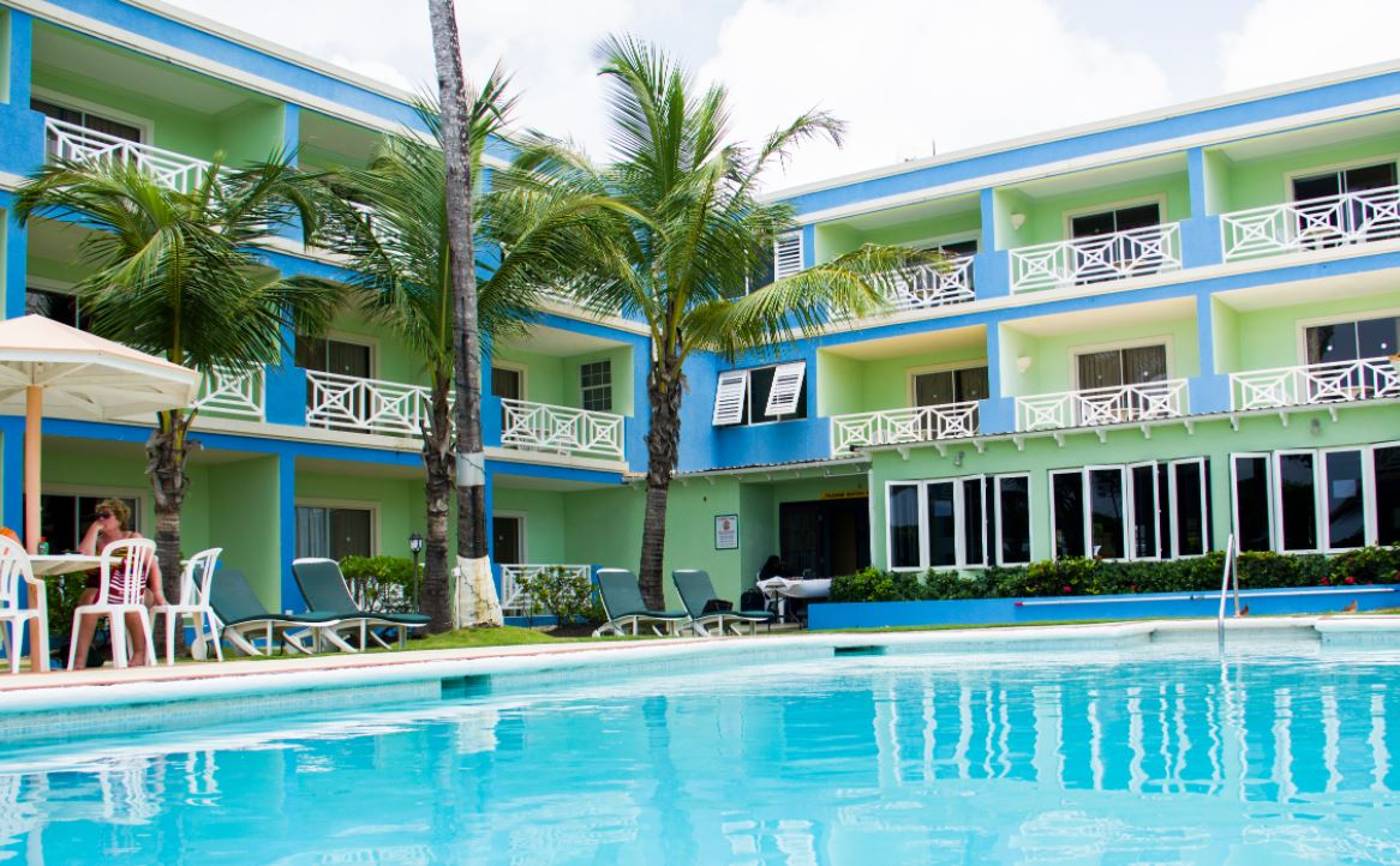 Dover Beach Hotel in