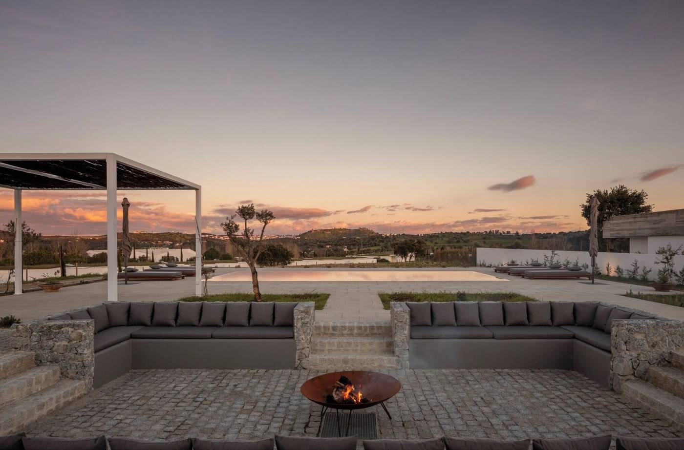 L-AND-Vineyards-Room-4