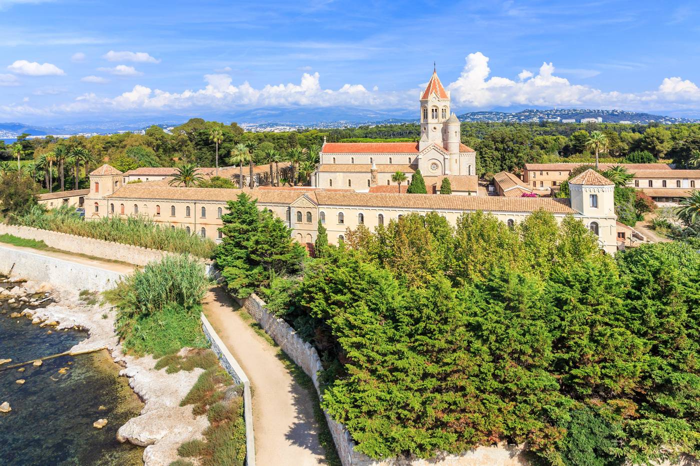Regent-Carlton-Cannes-General-view-75