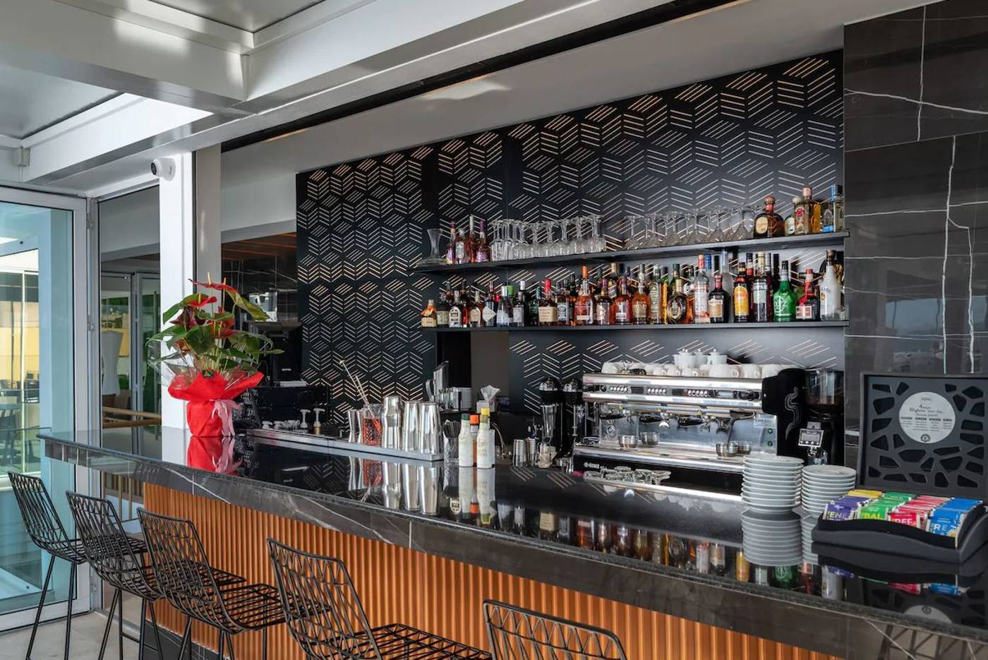Elia-Ermou-Athens-Hotel-Bar-12