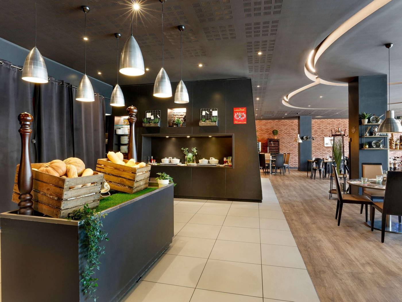 Novotel-Paris-Est-Restaurant-19