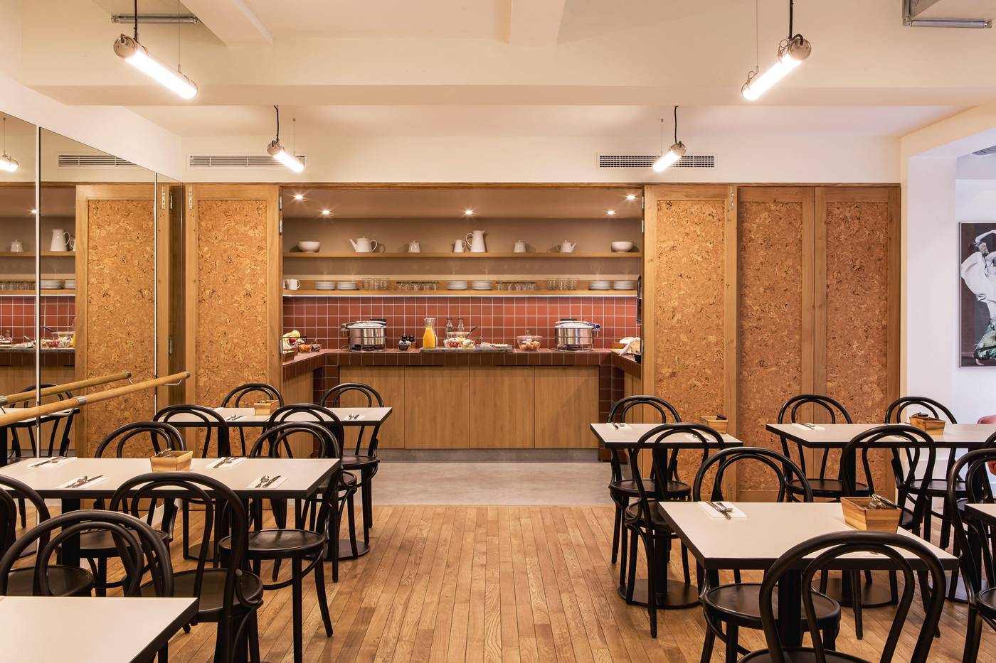 New-Hotel-Opera-Restaurant-14