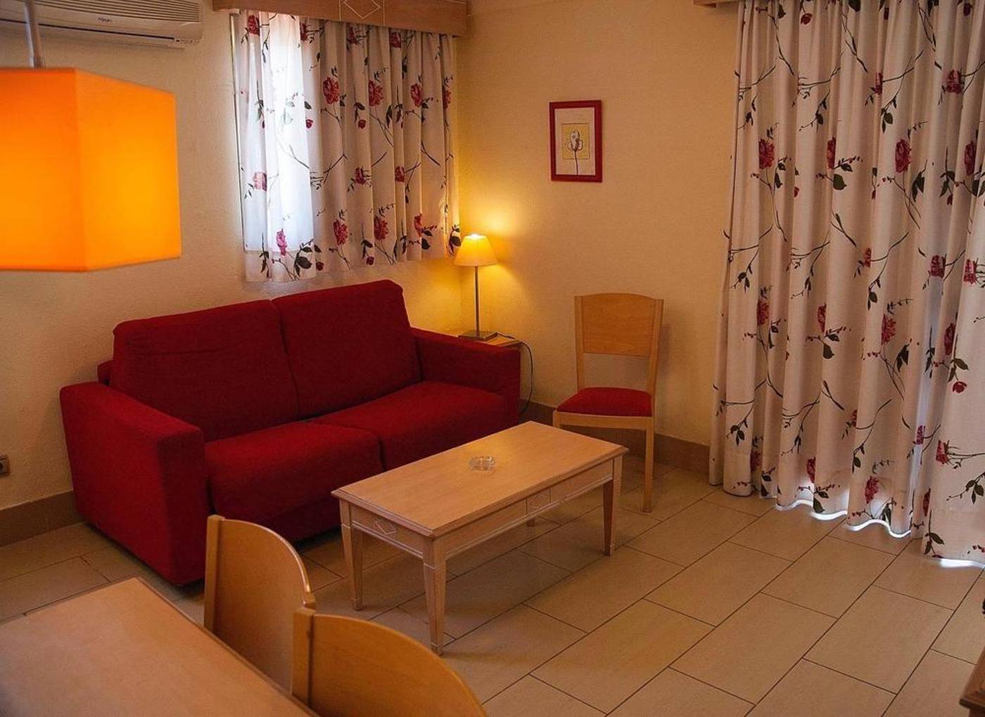 Apartamentos-Maspalomas-Oasis-General-view-9