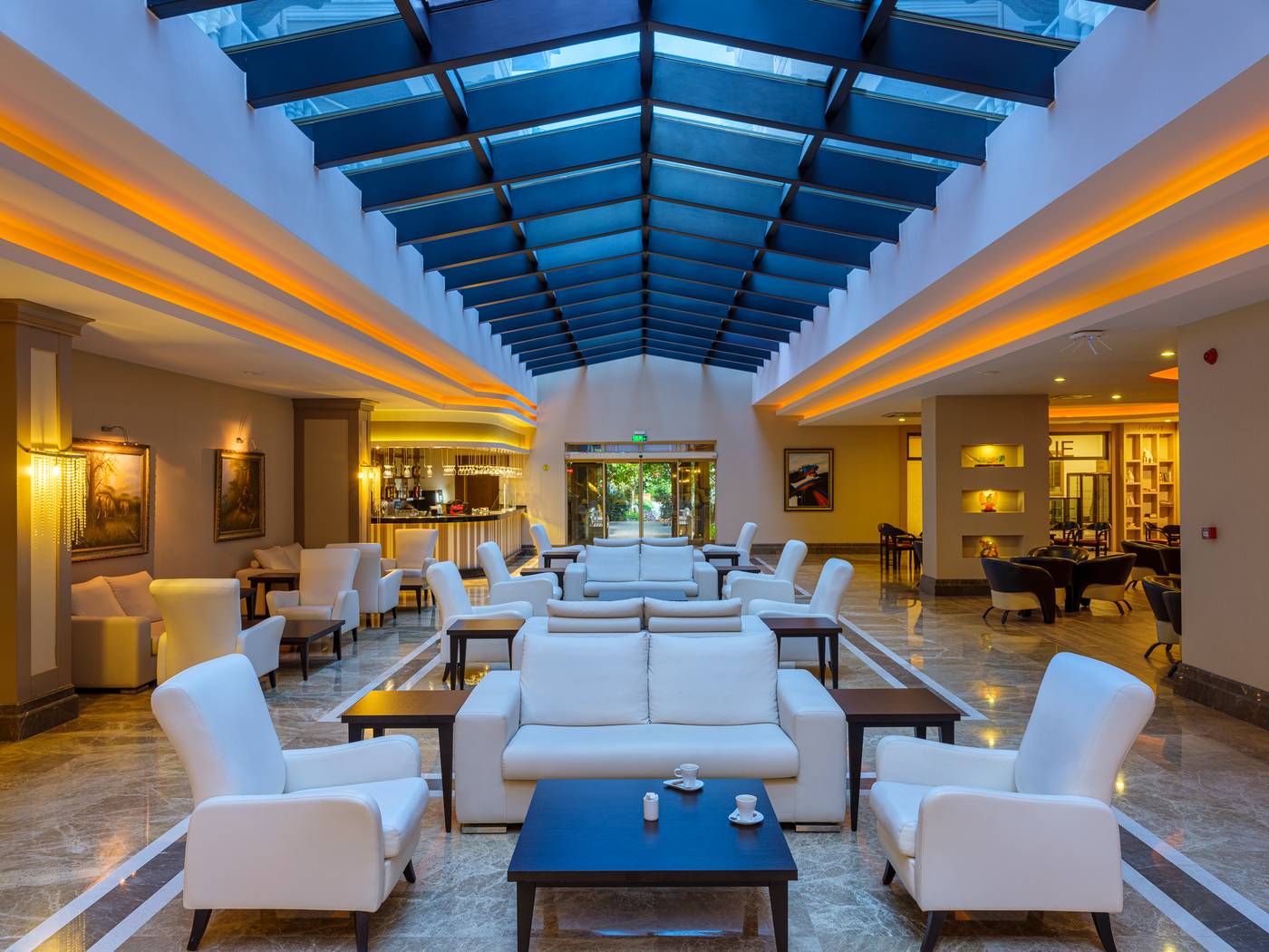 Aydinbey-Famous-Hotel-Bar-42