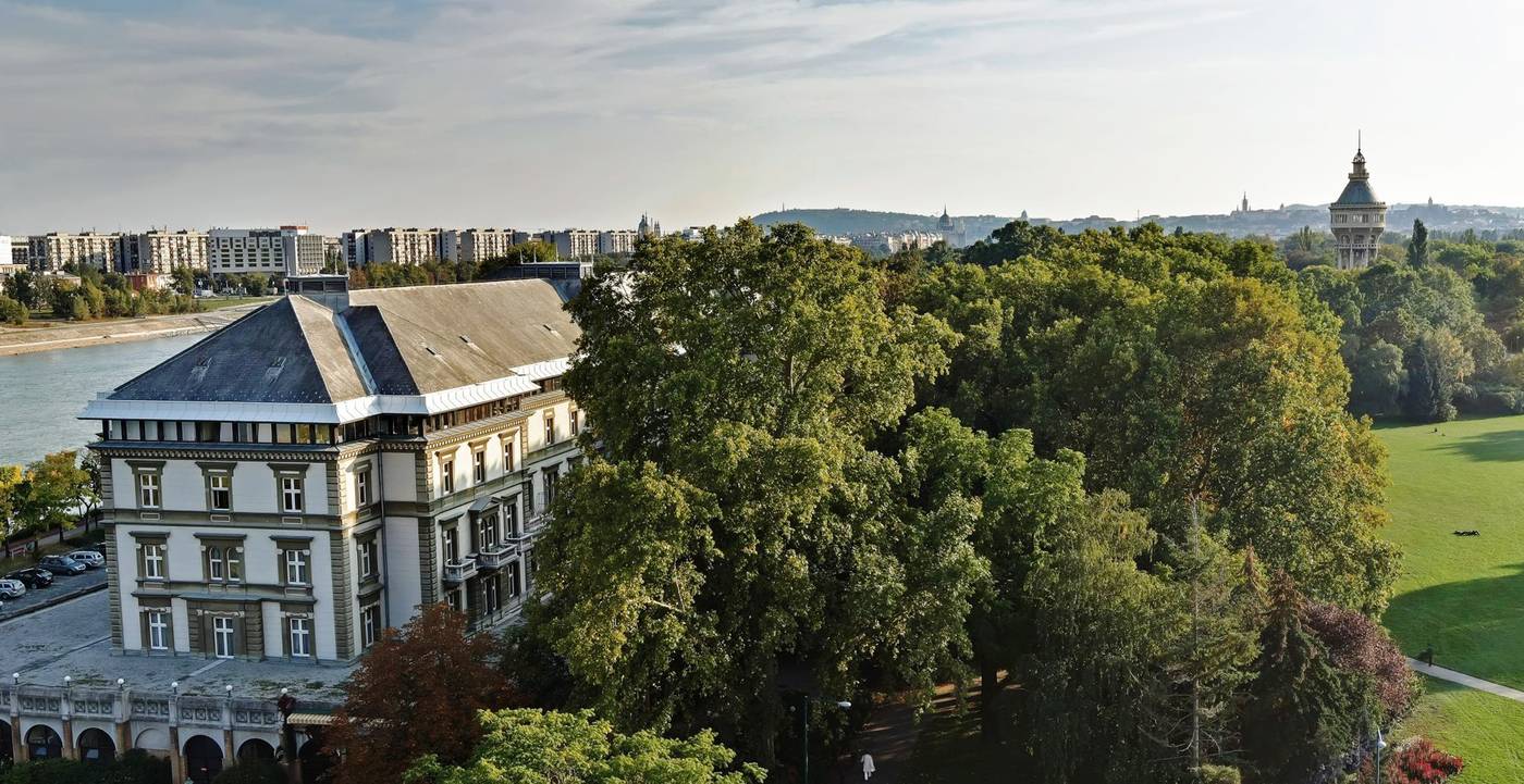 Ensana-Grand-Margaret-Island-General-view-51