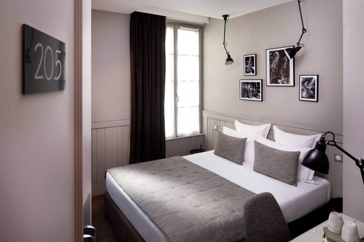 Helios-Opera-Room-25