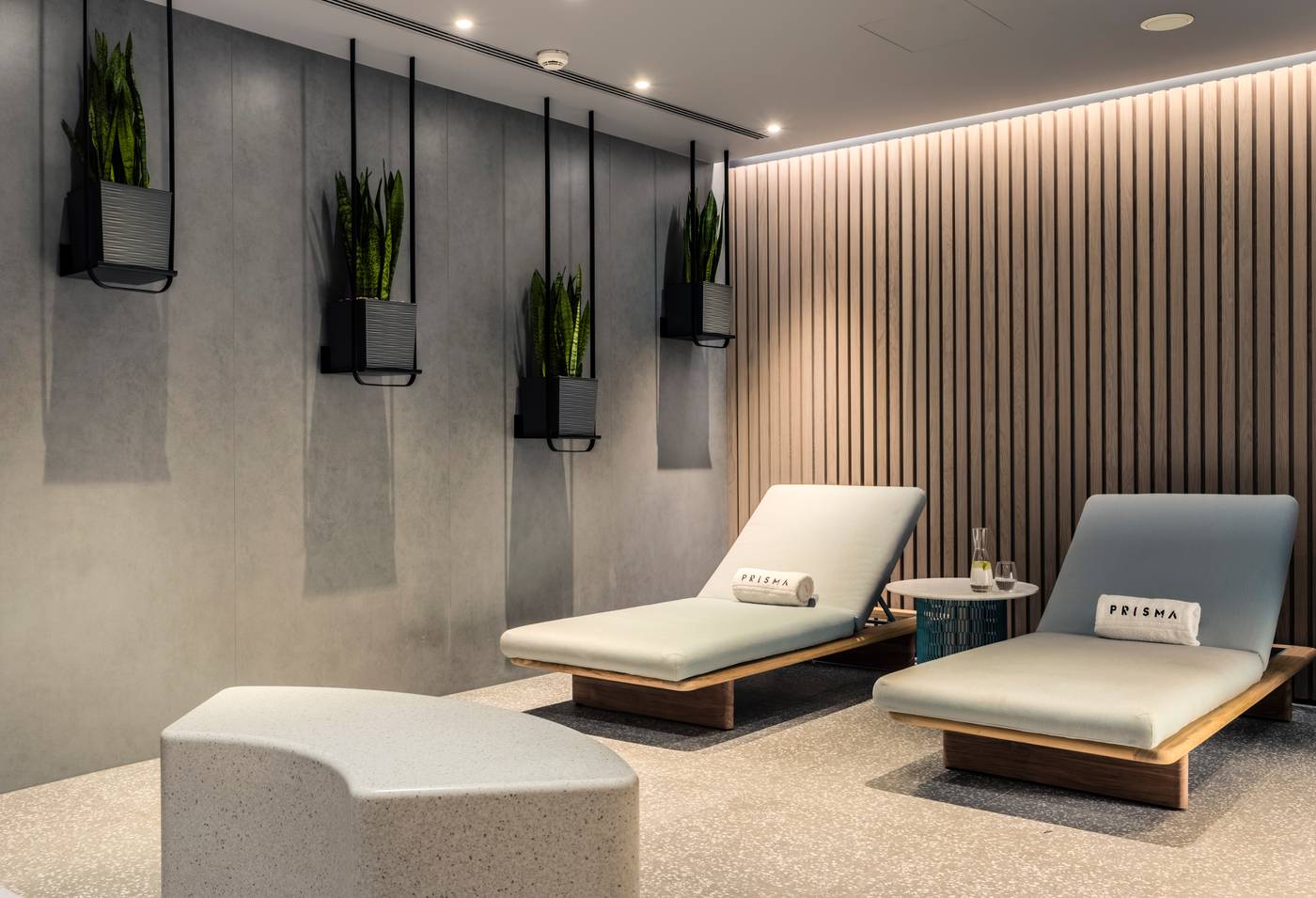 Puro-Krakow-Kazimierz-Sports-and-Entertainment-3