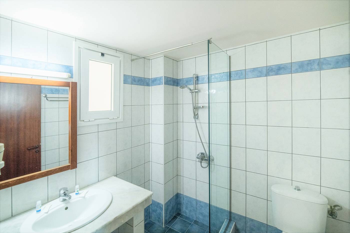 Hotel-Semiramis-Village-Room-42