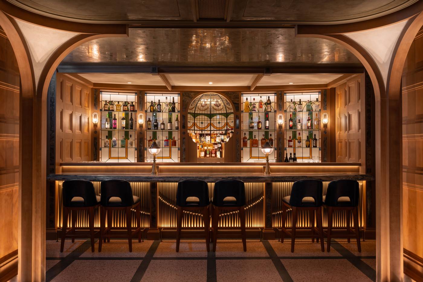 Mondrian-Hong-Kong-Restaurant-10