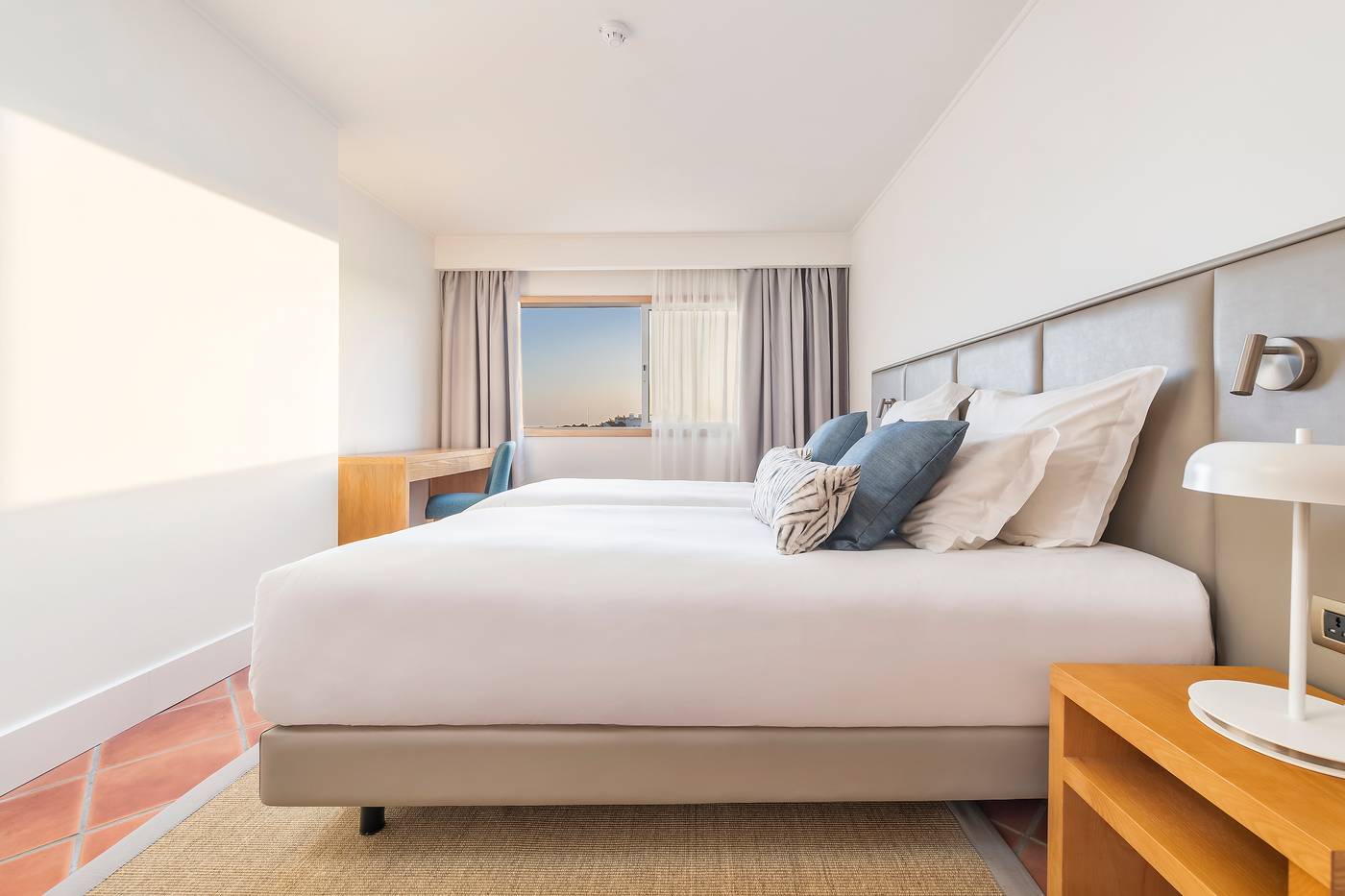 The-Patio-Suite-Hotel-Room-36