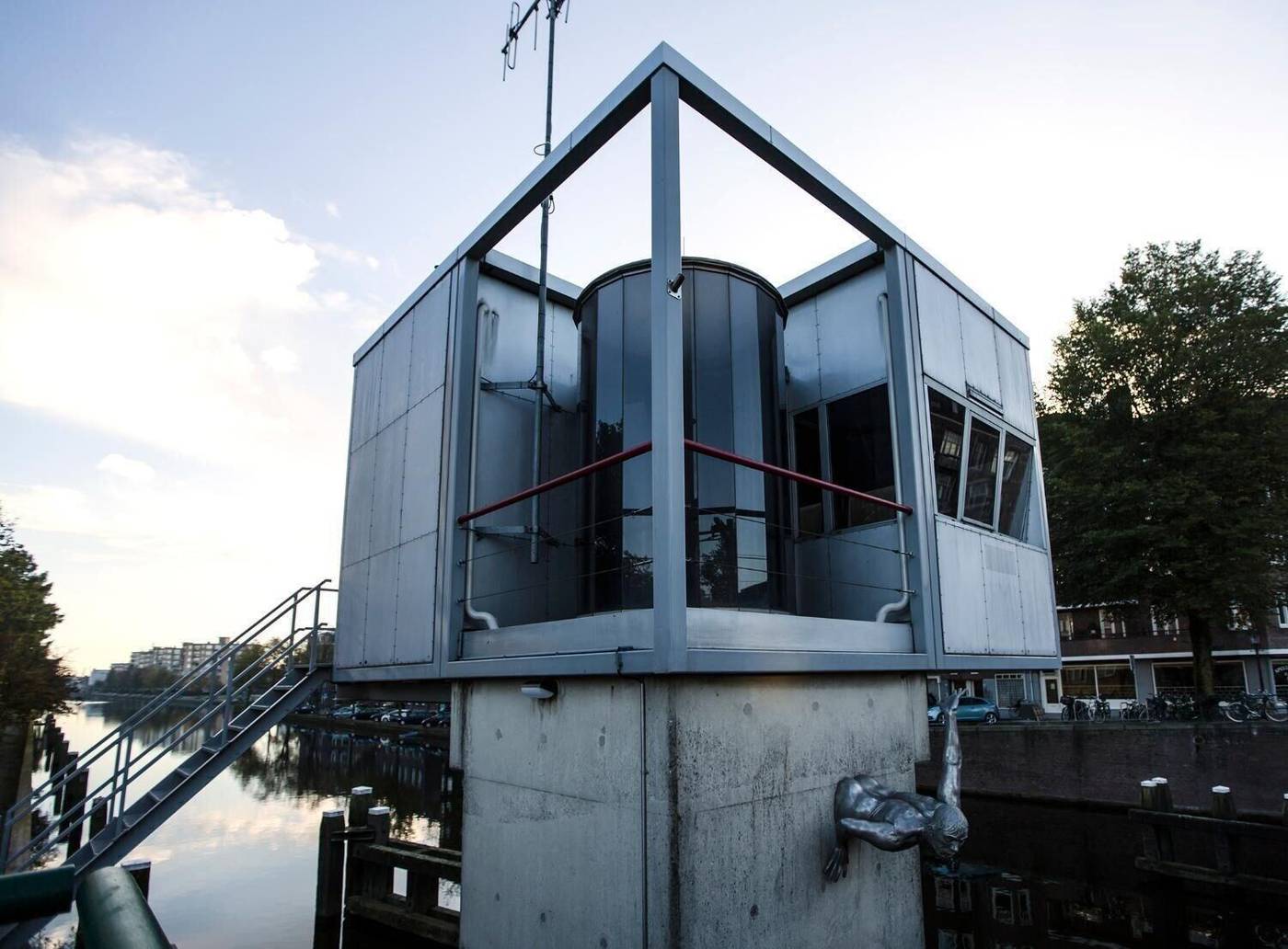 SWEETS - Wiegbrug-Netherlands-AMSTERDAM-General view-4