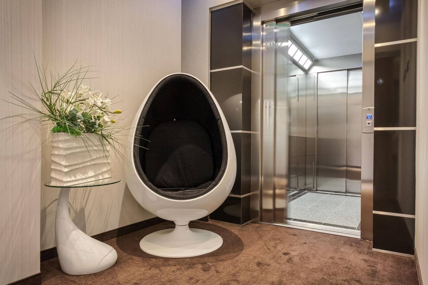 Vanilla-Aparthotel-Lobby-19