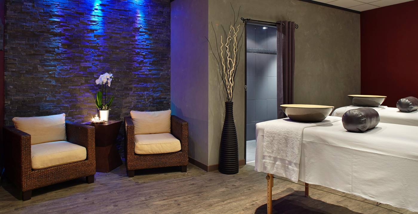 Radisson-Blu-Hotel-Paris--Marne-la-Vallee-Pool-57