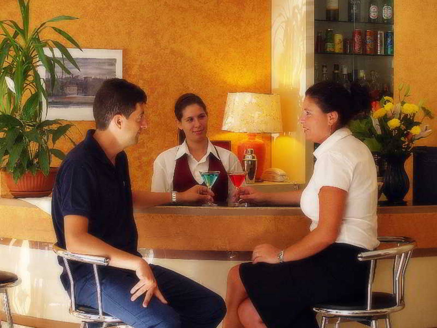 Hotel-Meridiana-Bar-7