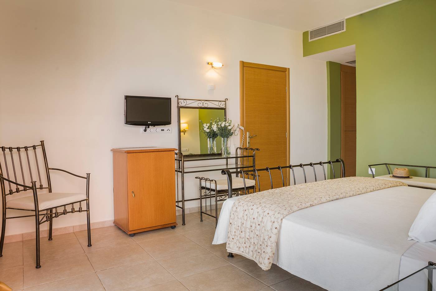 Kefalonia-Bay-Palace-Room-34