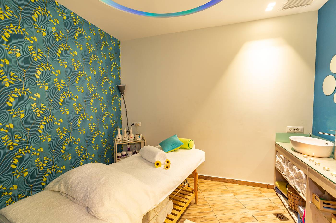 Kipriotis---Adults-Only-Sports-and-Entertainment-44