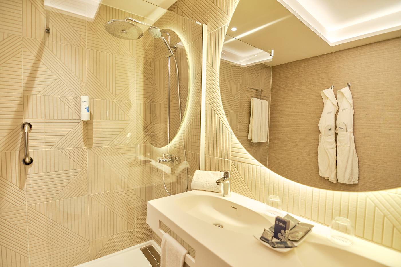 Gloria-Palace-Amadores-Room-23