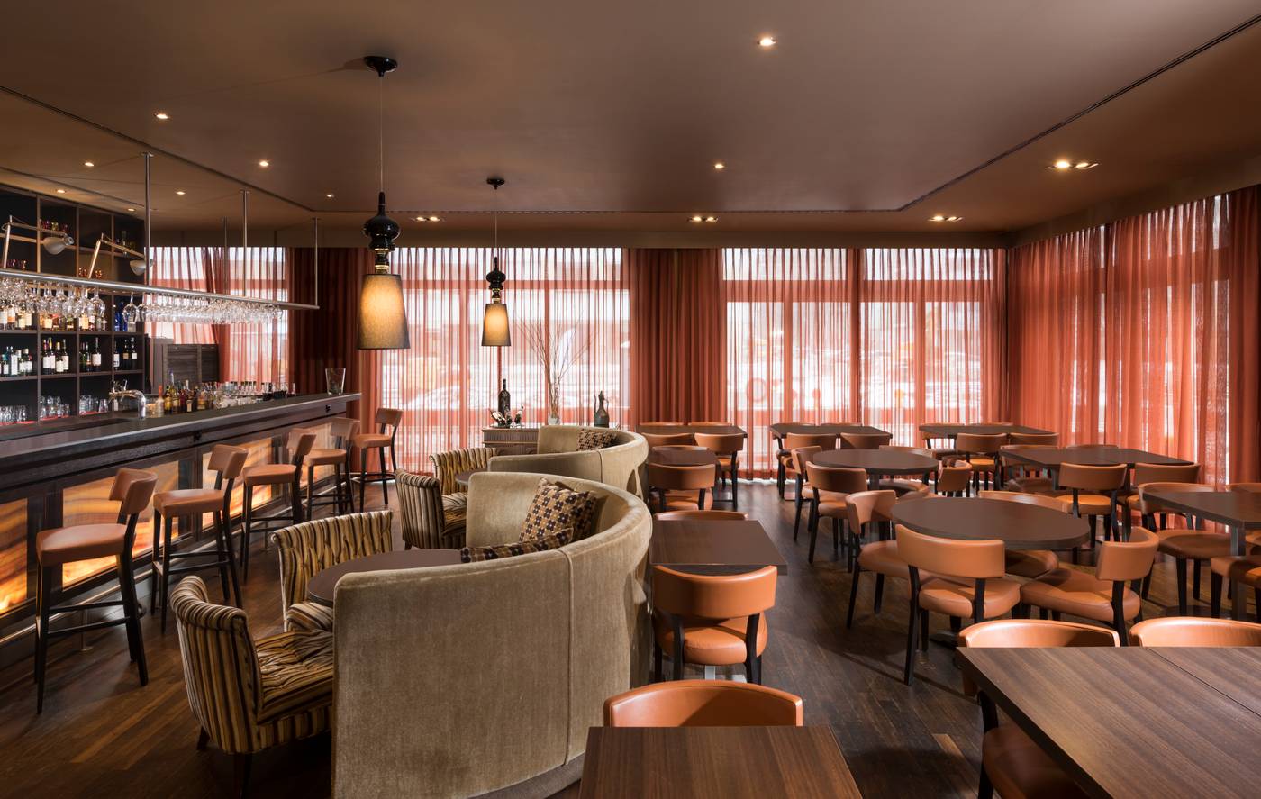 Adina-Apartment-Hotel-Berlin-Checkpoint-Charlie-Restaurant-14