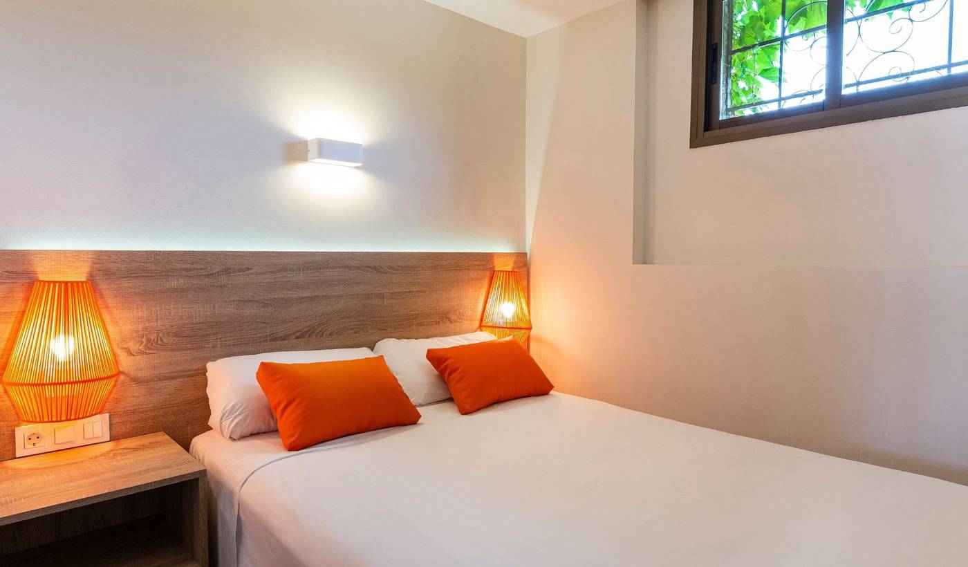 Medplaya-Sant-Eloi-Aparthotel-Room-29