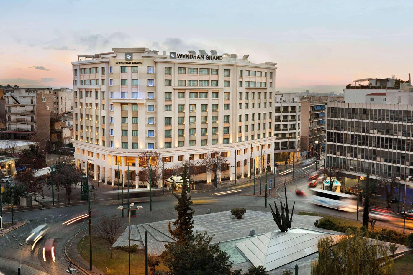 Wyndham-Grand-Athens-General-view-1