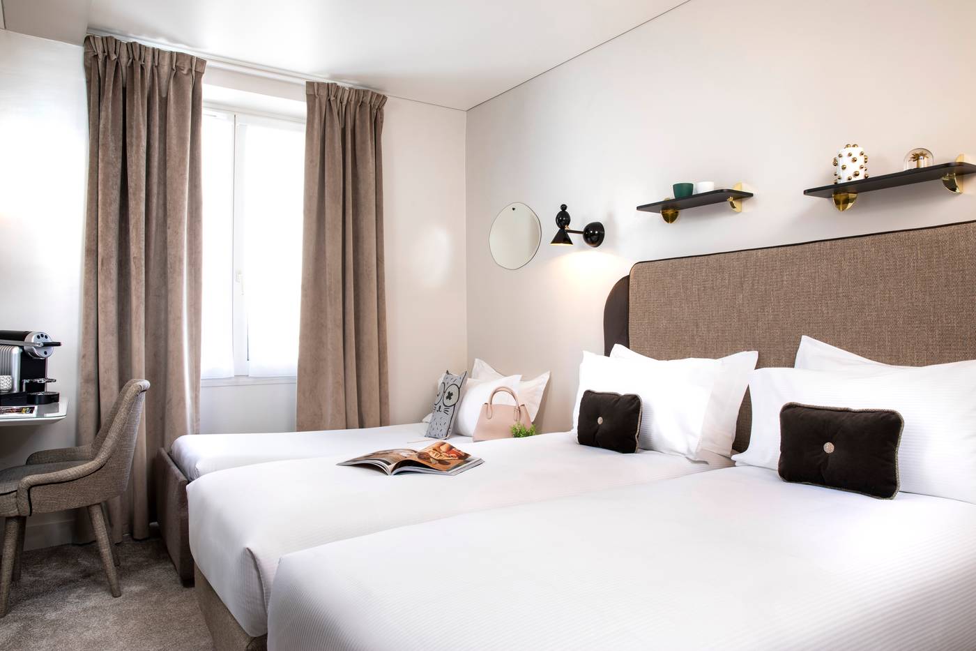 Eiffel-Saint-Charles-Room-4