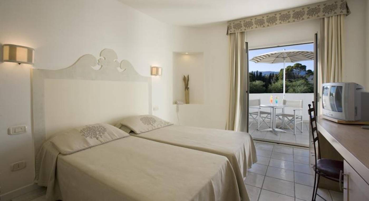 Flamingo-Hotel-Room-30