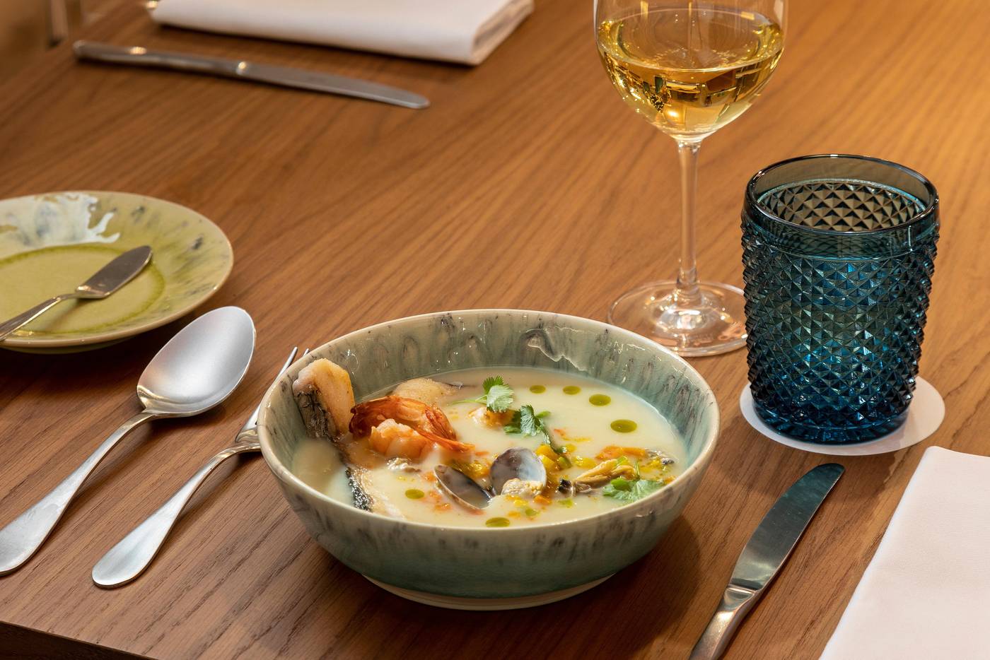 Crowne-Plaza-Caparica-Lisbon-Restaurant-49