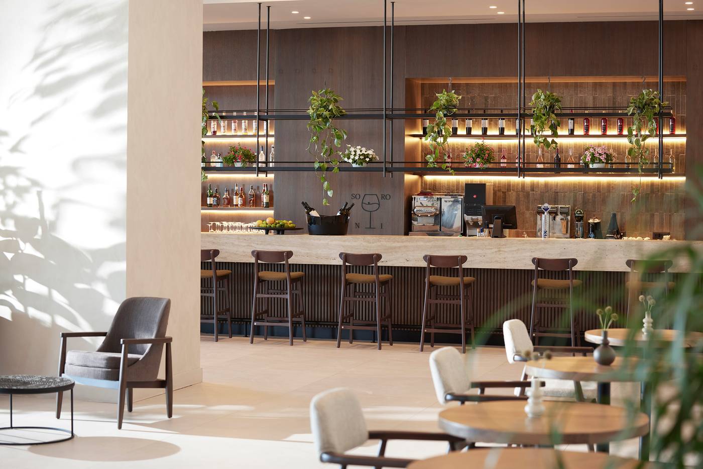 Helea-Lifestyle-Beach-Resort-Restaurant-45