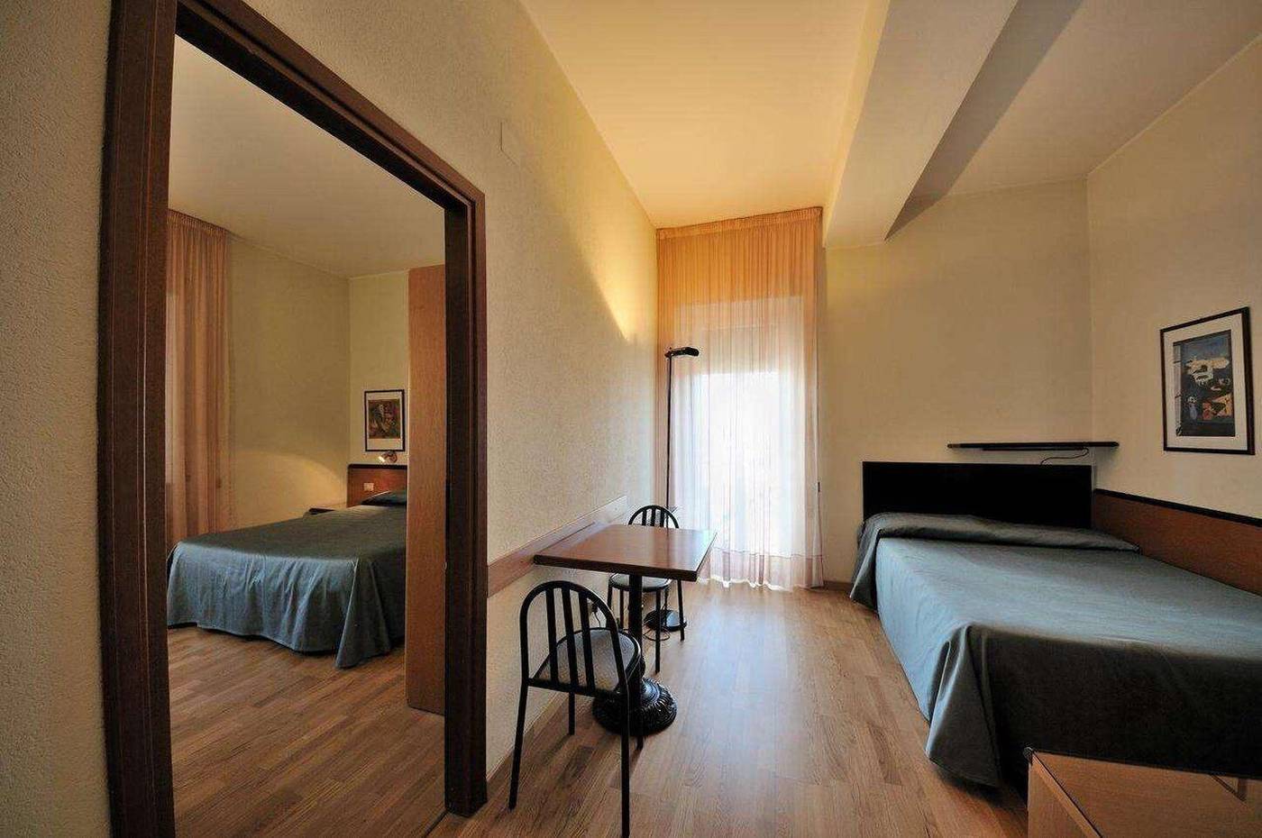 Hotel-Nuova-Grosseto-Room-15