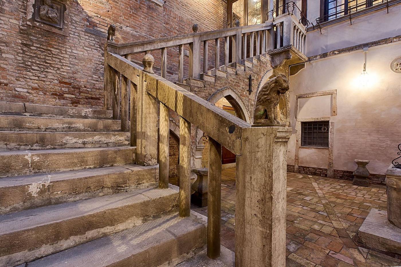 Hotel-C---Nobile-Corner-Terrace-14