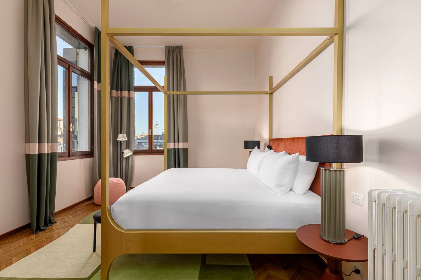 Palazzo-Dei-Fiori-By-Room-Mate-Room-52