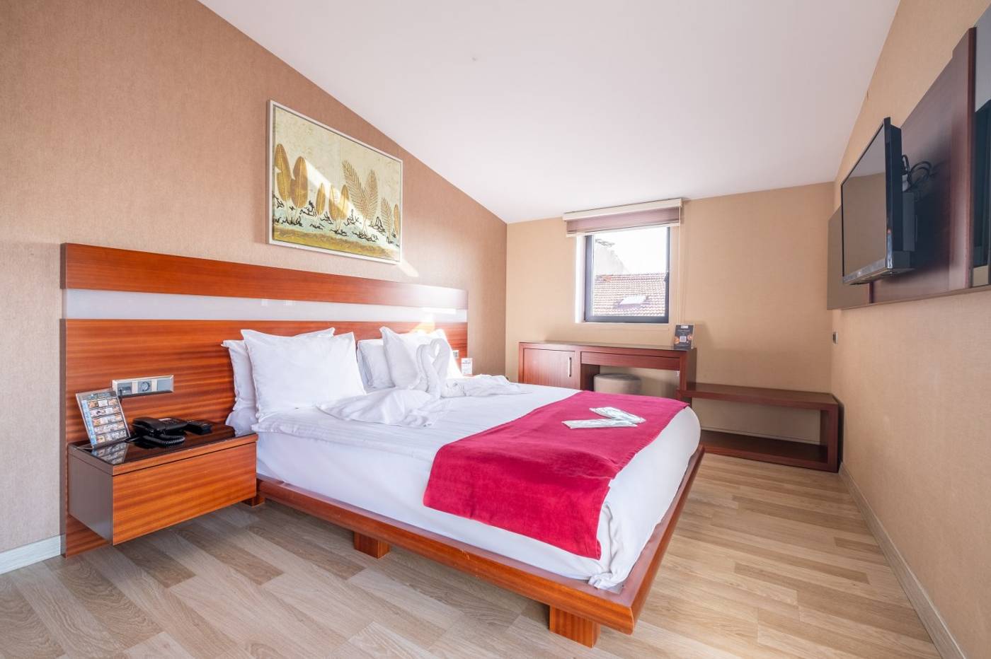 Park-by-Clover-Hotel-Room-17