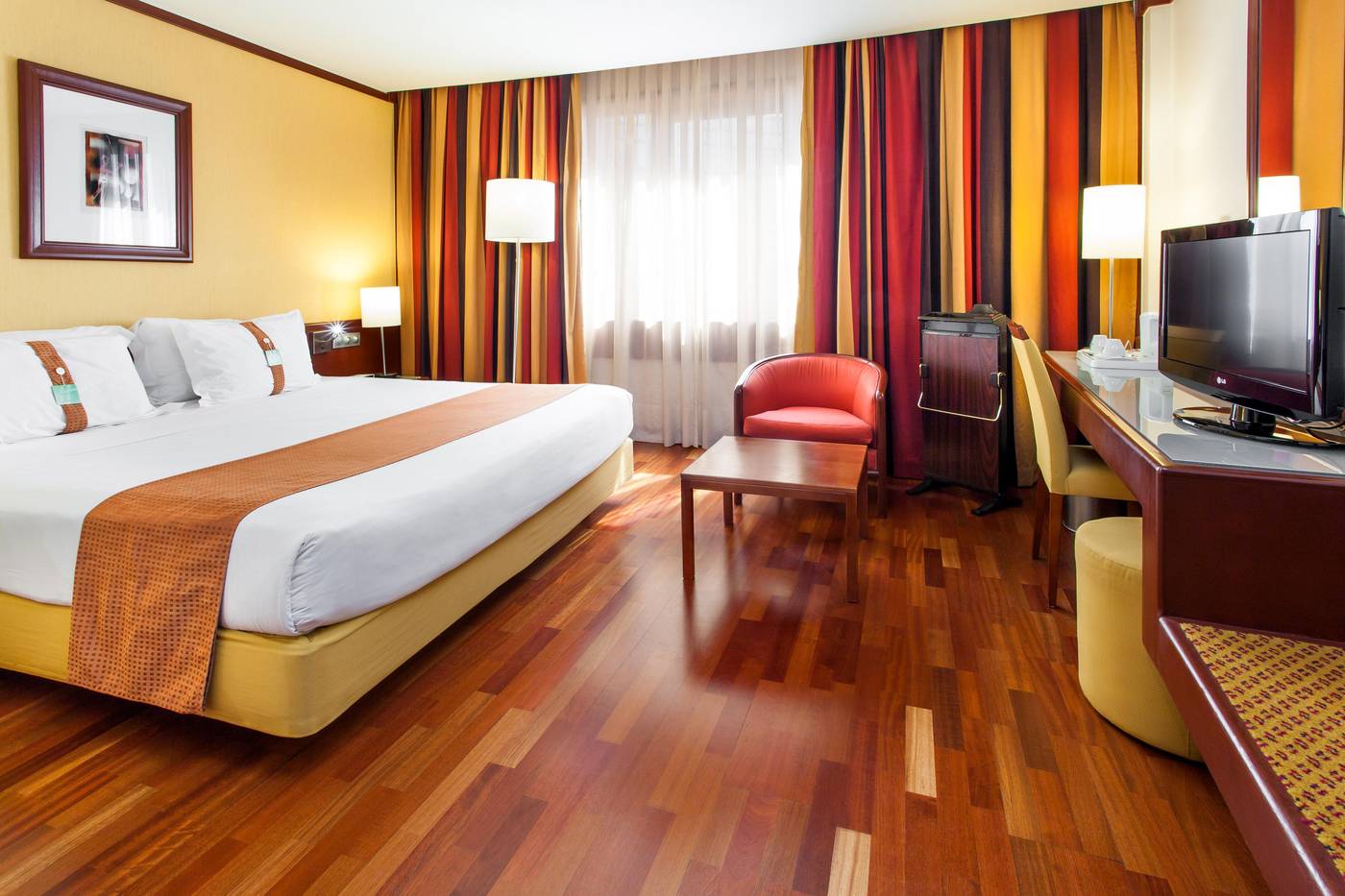 Holiday-Inn-Lisbon-Continental-Room-34