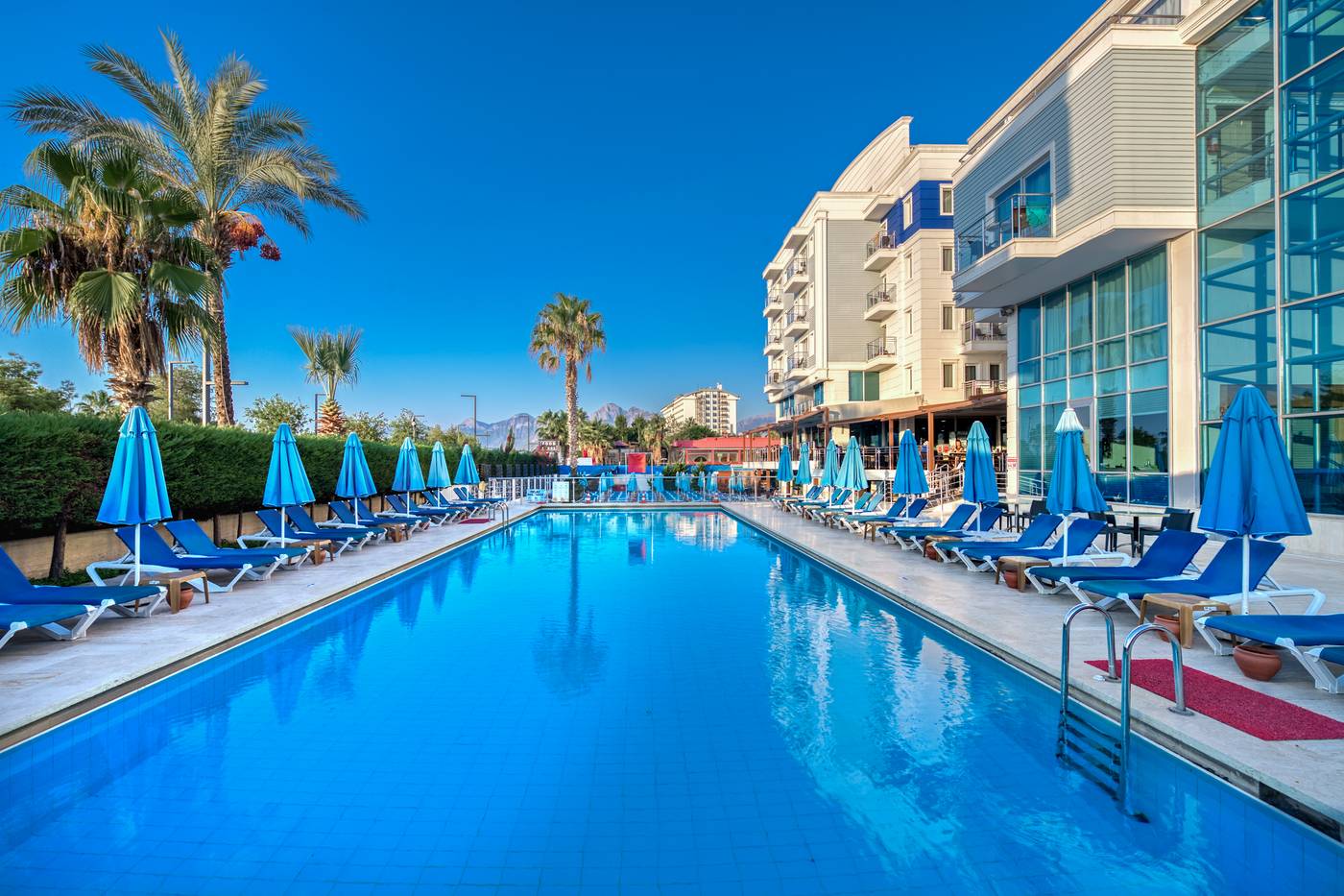 Sealife-Family-Resort-Hotel-Pool-1
