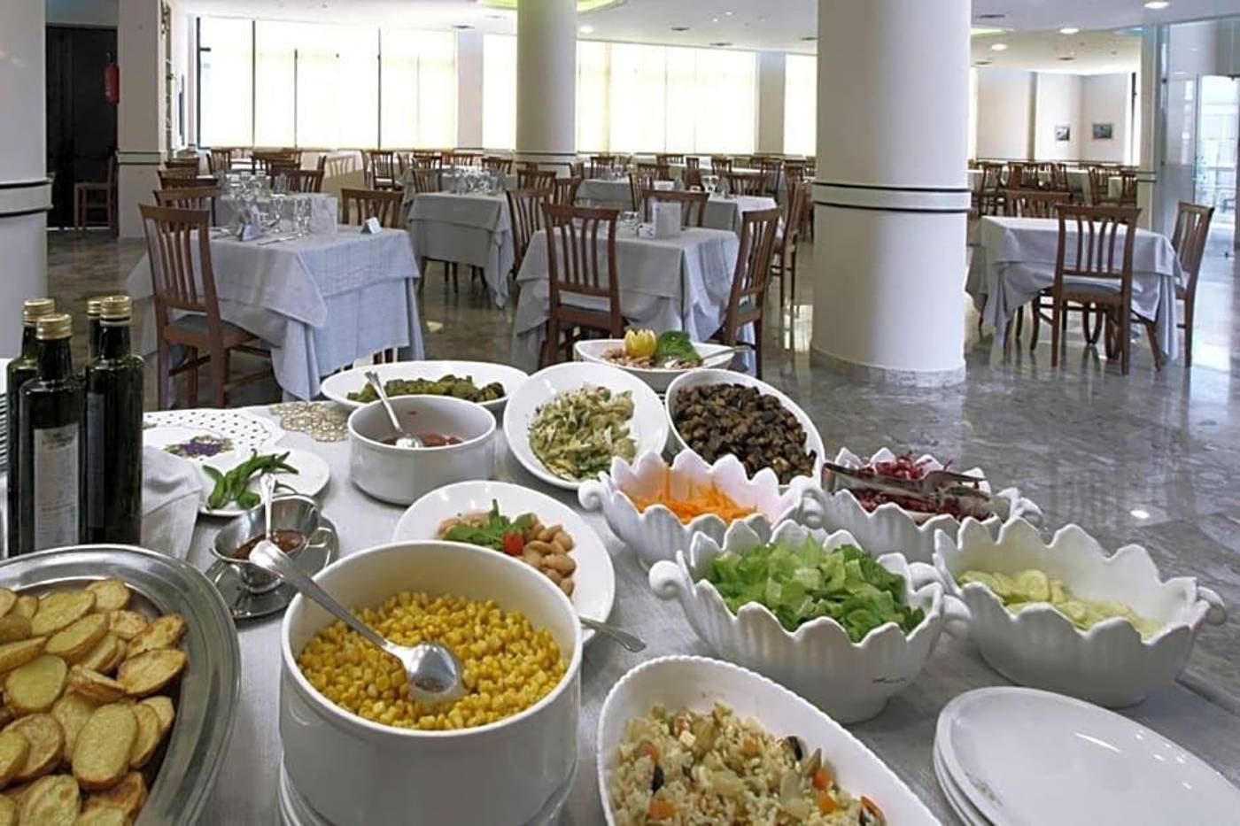 Hotel-Blurelda-Lobby-30