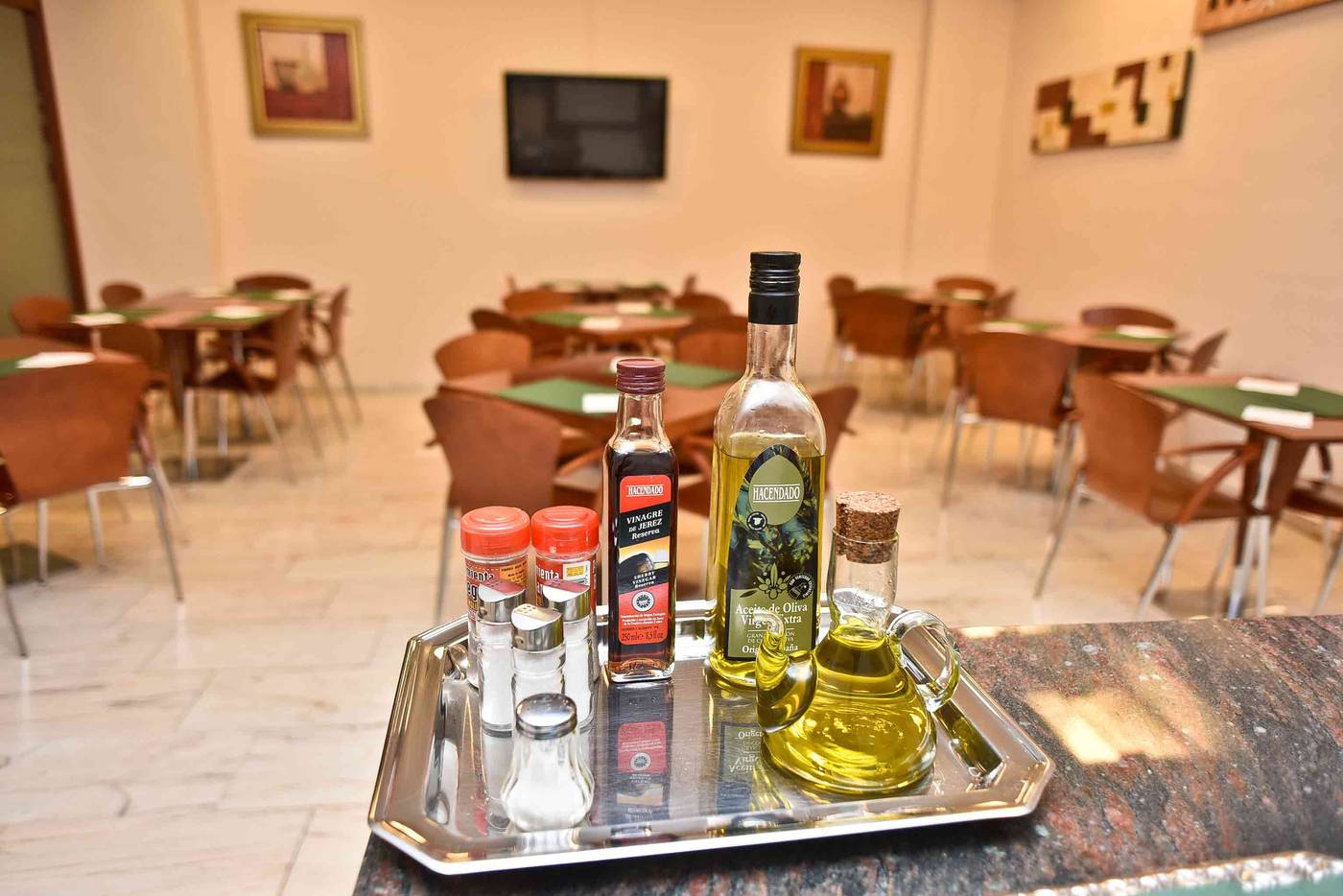 Adsubia-Restaurant-27