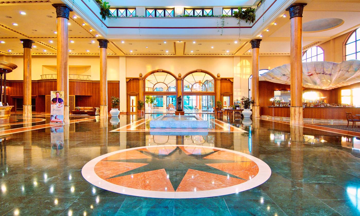 IBEROSTAR-Grand-Hotel-Salome-Lobby-48