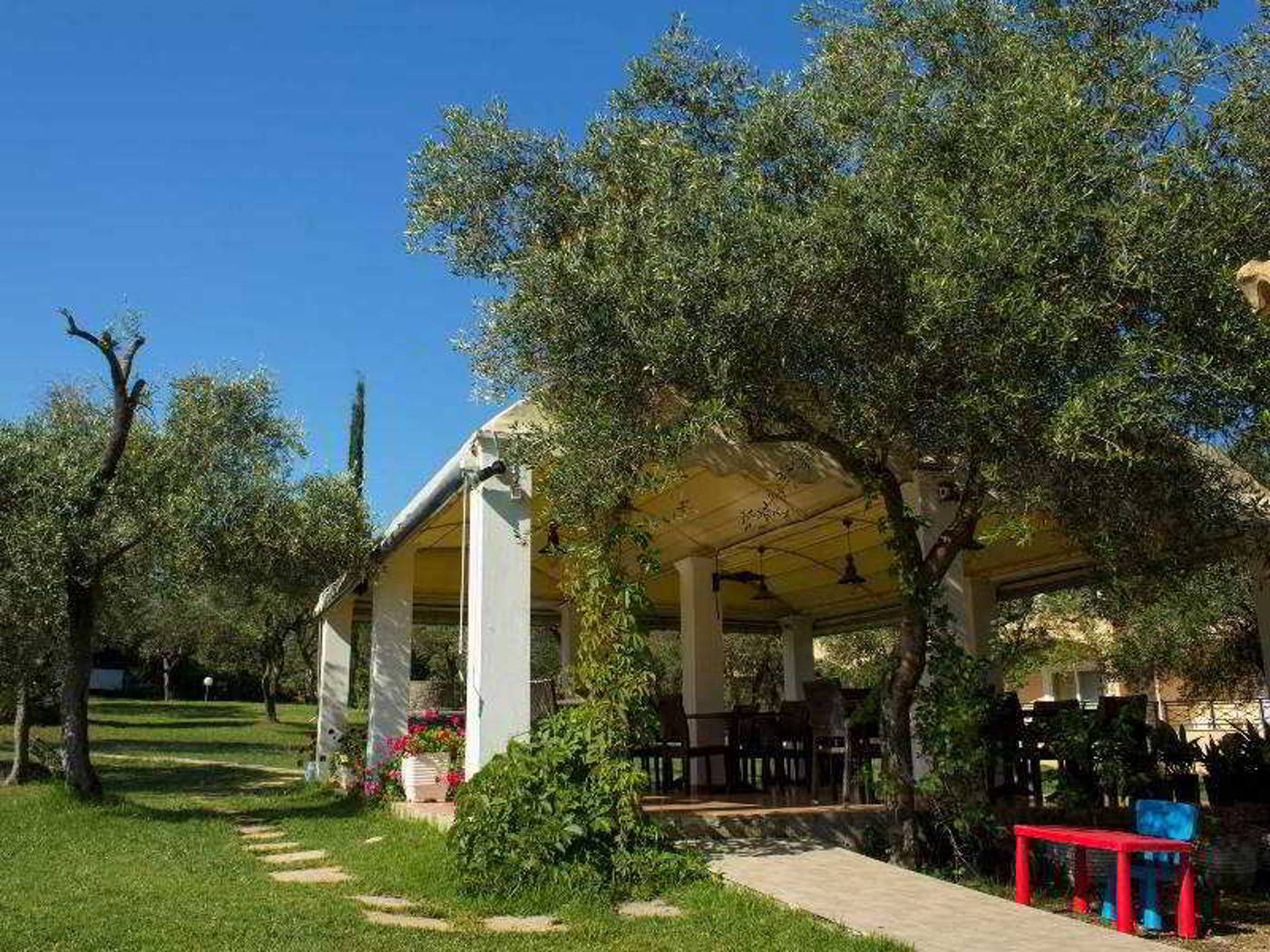 Saint-Nicholas-Restaurant-15