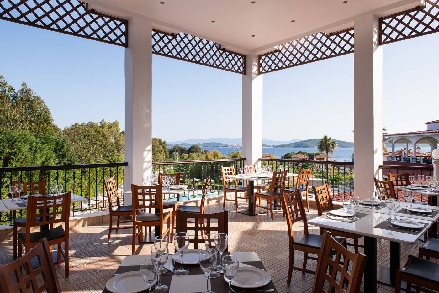 Alexandros-Palace-Hotel-Restaurant-23
