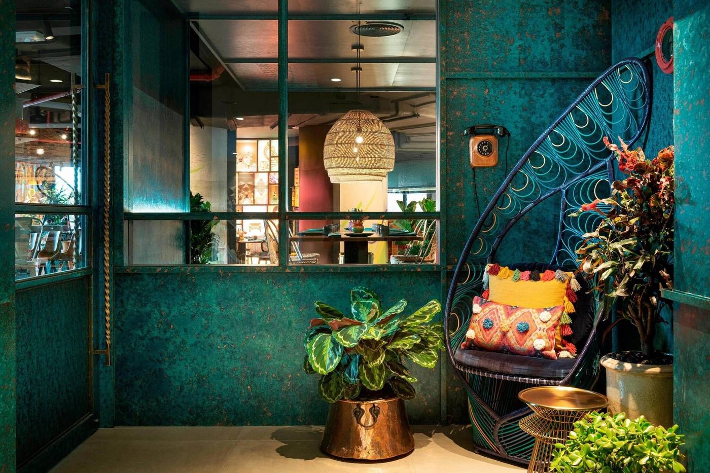 Le-Royal-Meridien-Beach-Resort-and-Spa-Restaurant-84