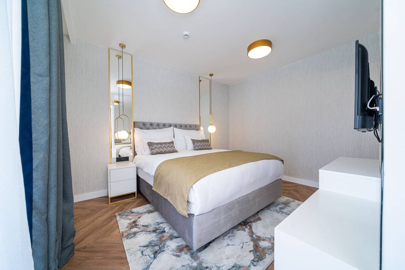 Hotel-Millennium-Room-19