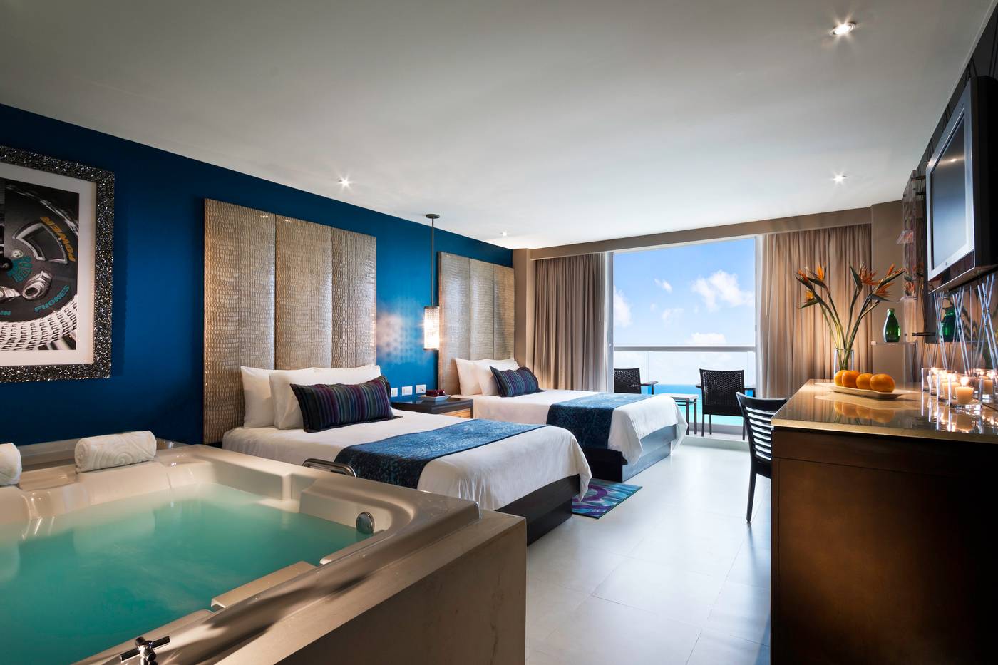 Hard-Rock-Hotel-Cancun-Room-18