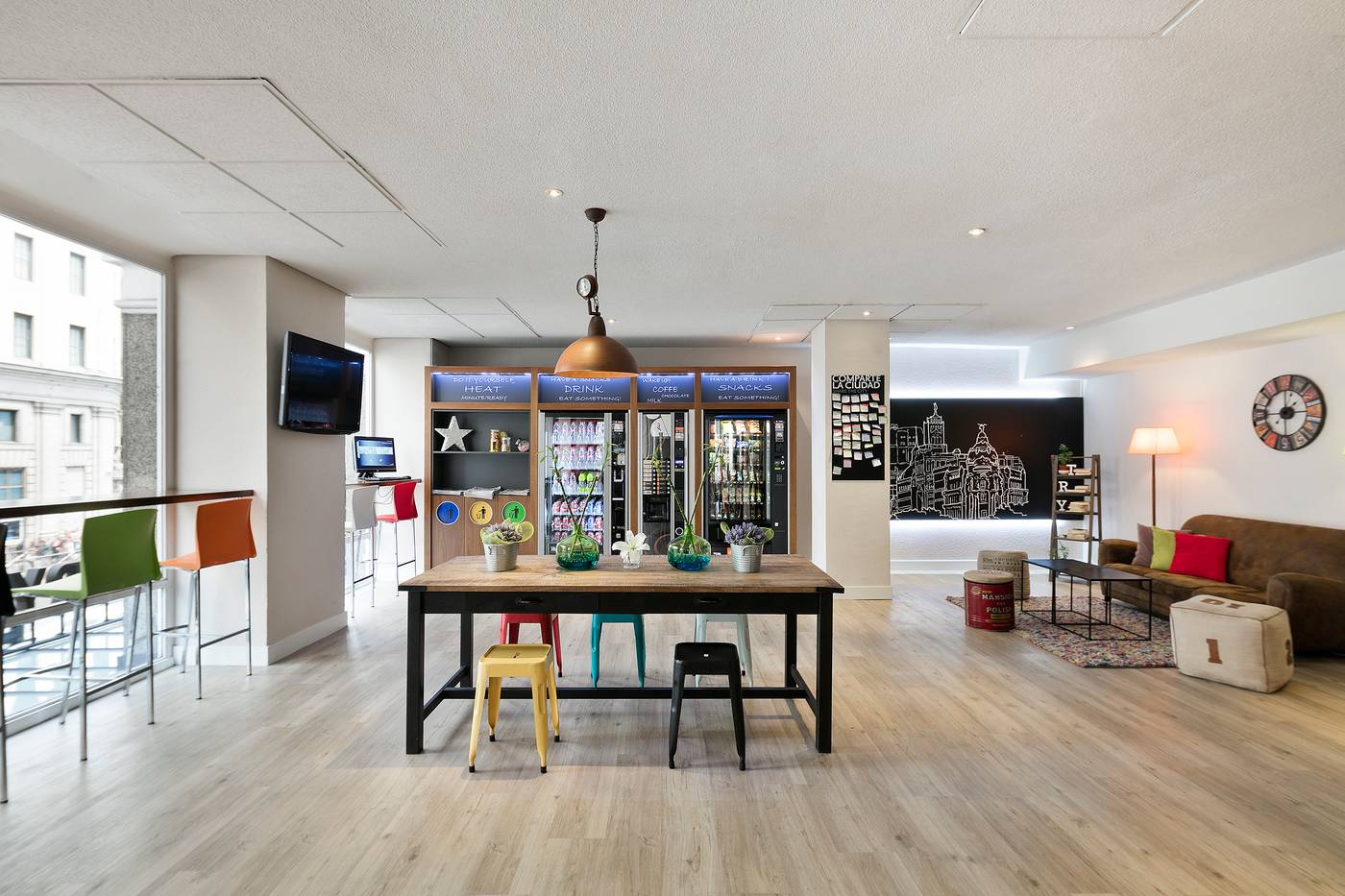 Hotel-Madrid-Gran-V----a-25--managed-by-Meli-----Lobby-22