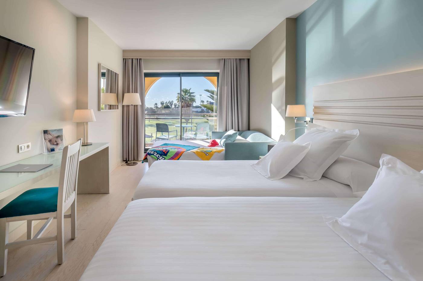 Barcelo-Costa-Ballena-Room-23