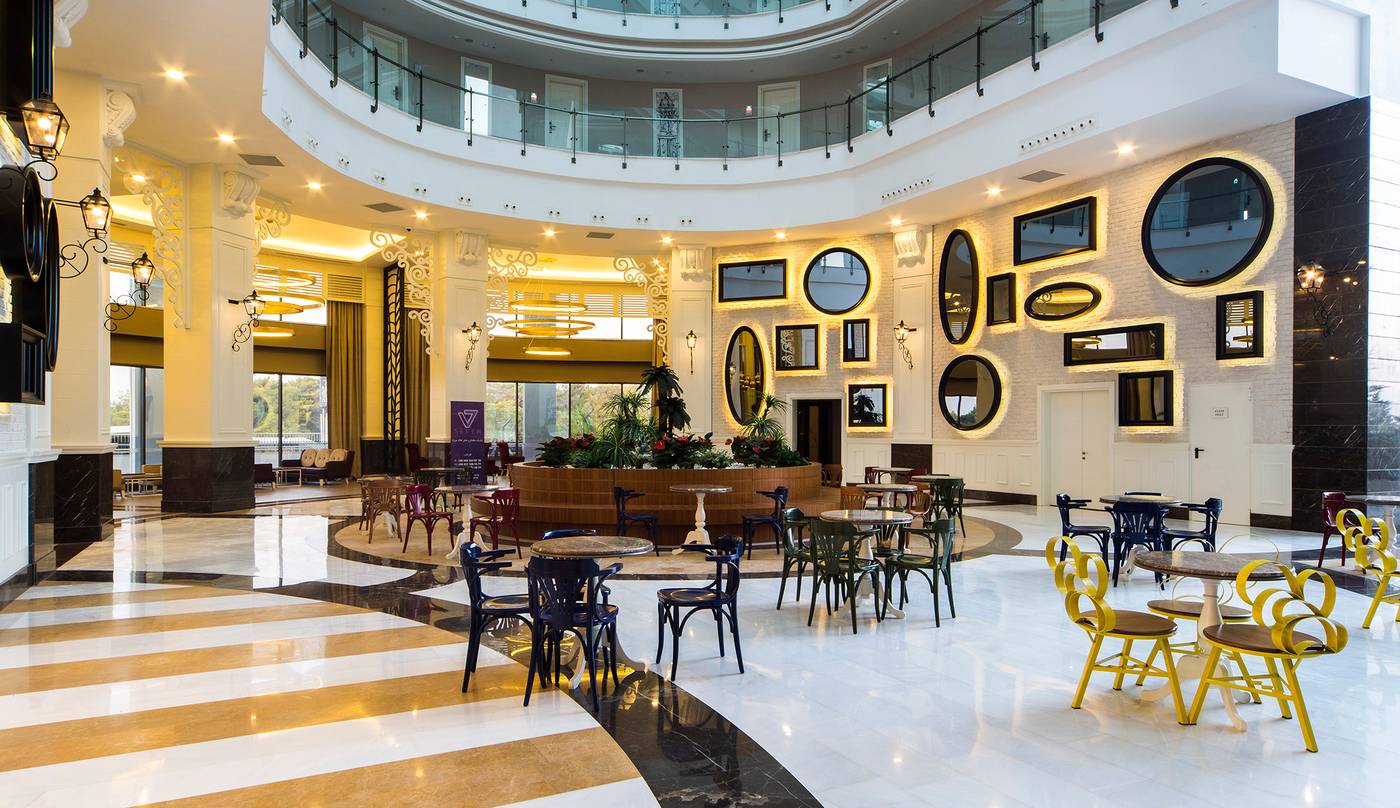 Diamond-Premium-Hotel---Spa-Lobby-42