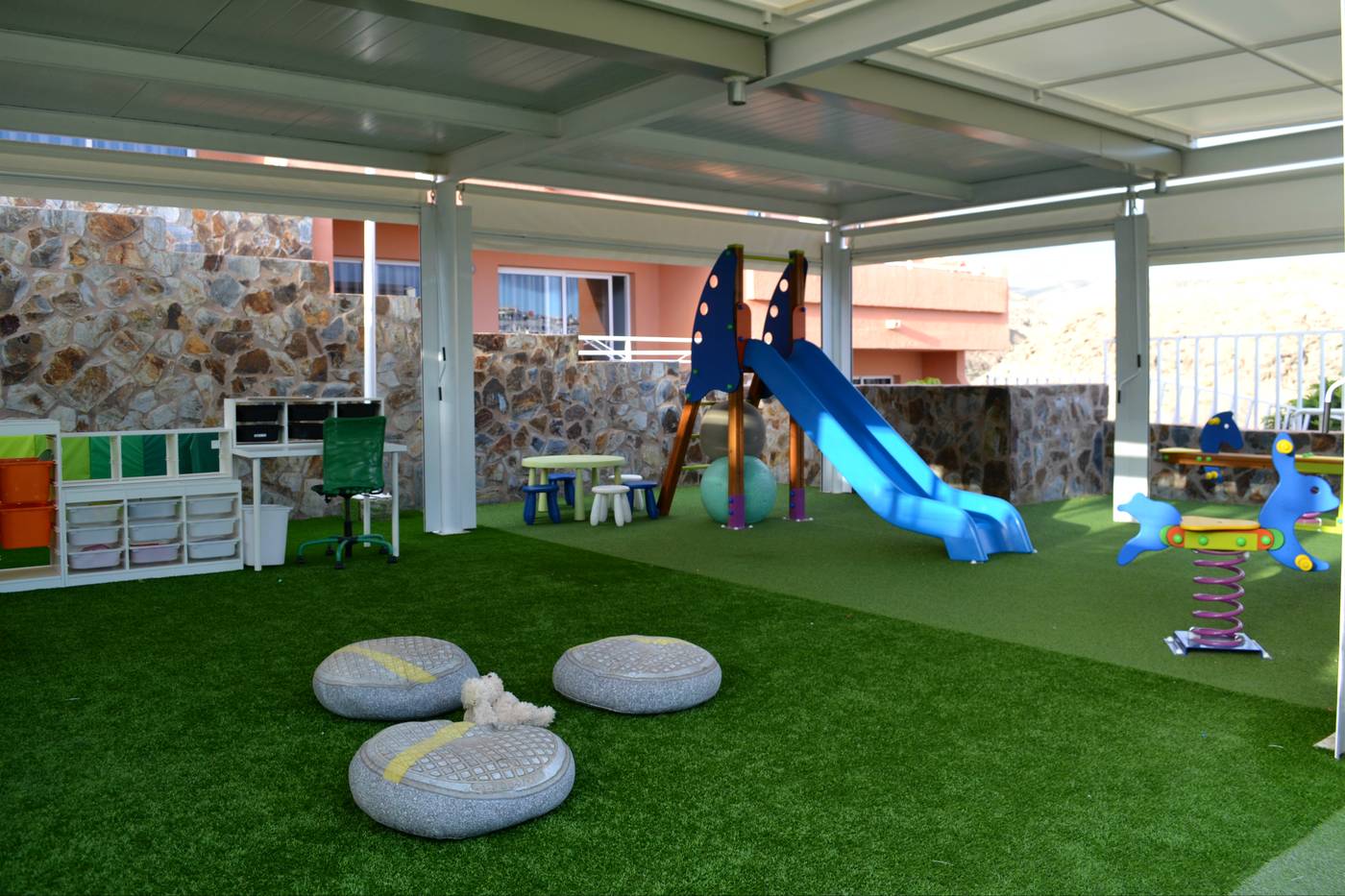 Marina-Elite-Resort-Sports-and-Entertainment-70