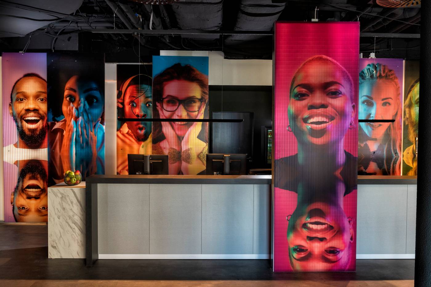 ibis-Styles-Berlin-Treptow-Lobby-19