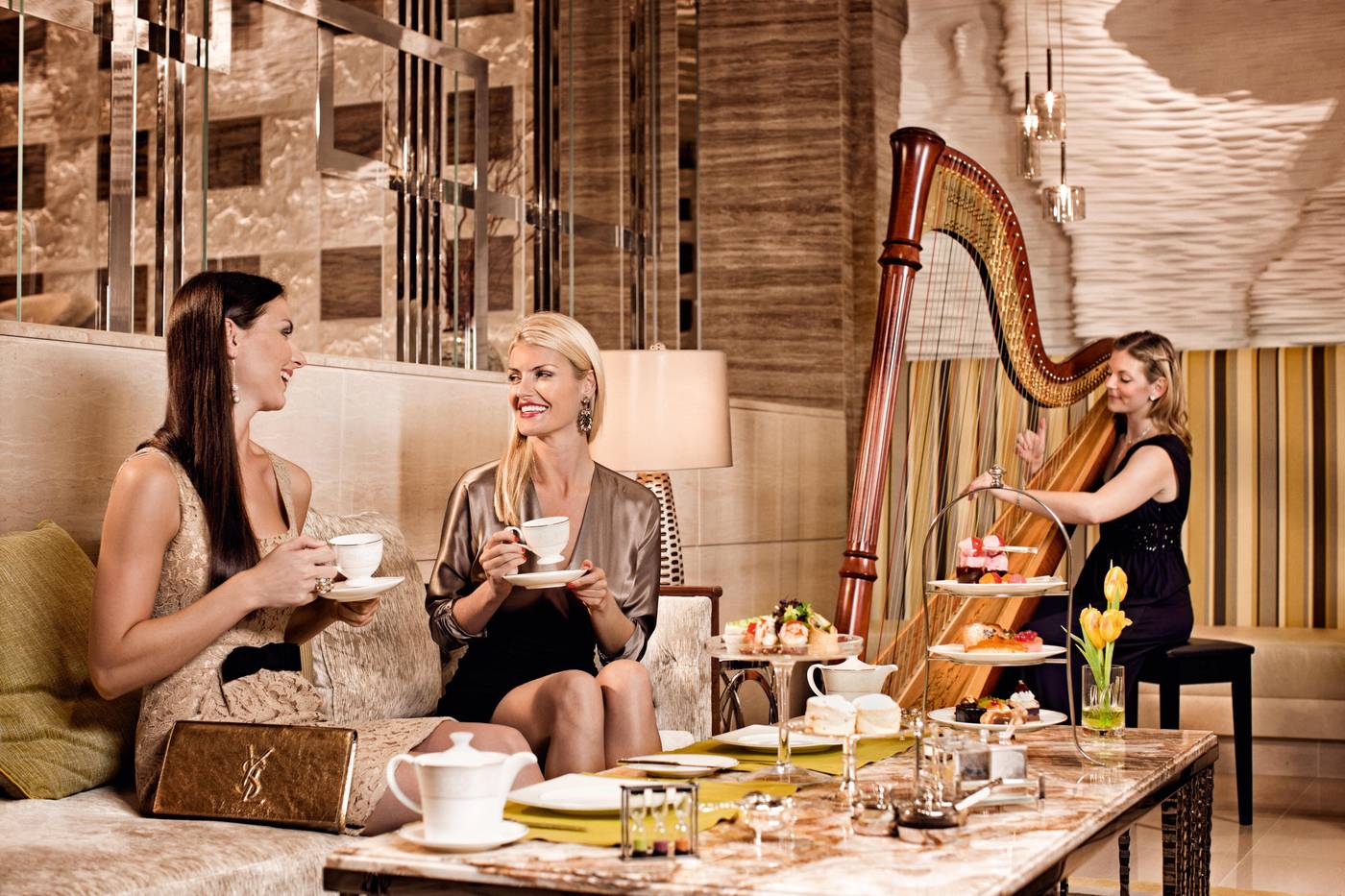 Hotel-Kempinski-Mall-Of-The-Emirate-Restaurant-80